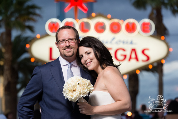 Las Vegas Sign Wedding